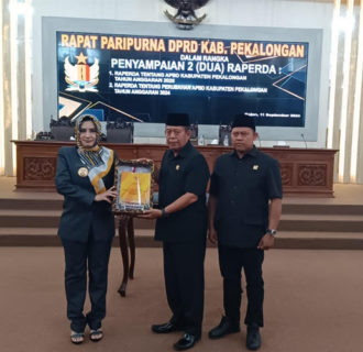 Bupati Fadia Sampaikan Raperda Perubahan APBD 2024 dan APBD 2025