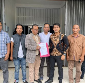 Tim Hukum dan Advokasi JADI Serahkan Bukti Dugaan Pelanggaran Netralitas ASN