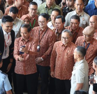 Pj Gubernur Banten Al Muktabar Dampingi Presiden Jokowi Buka TEI 2024