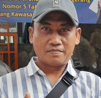 Guntoro, Penjaga Sekolah di SD Negeri Gebang Raya 1 Miliki Dedikasi Tinggi