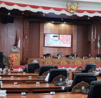 Wali Kota Depok Paparkan Strategi APBD 2025: Transparansi dan Infrastruktur Jadi Prioritas