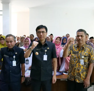 Pjs Bupati Pekalongan Buka Pelatihan Integrasi Pendidikan Lingkungan Hidup