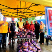 Banjir Landa Desa Minasabaji, Pemerintah Desa Dirikan Posko dan Salurkan Bantuan