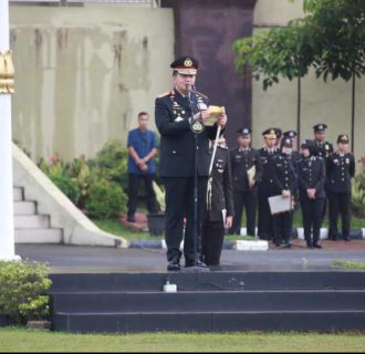 Kapolda Riau Pimpin Upacara Peringatan Hari Bela Negara ke-76